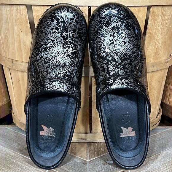 Dansko XP Black Silver Patent Slip-Resistant Professional Clogs Womens 11 EU 41 - Picture 9 of 12